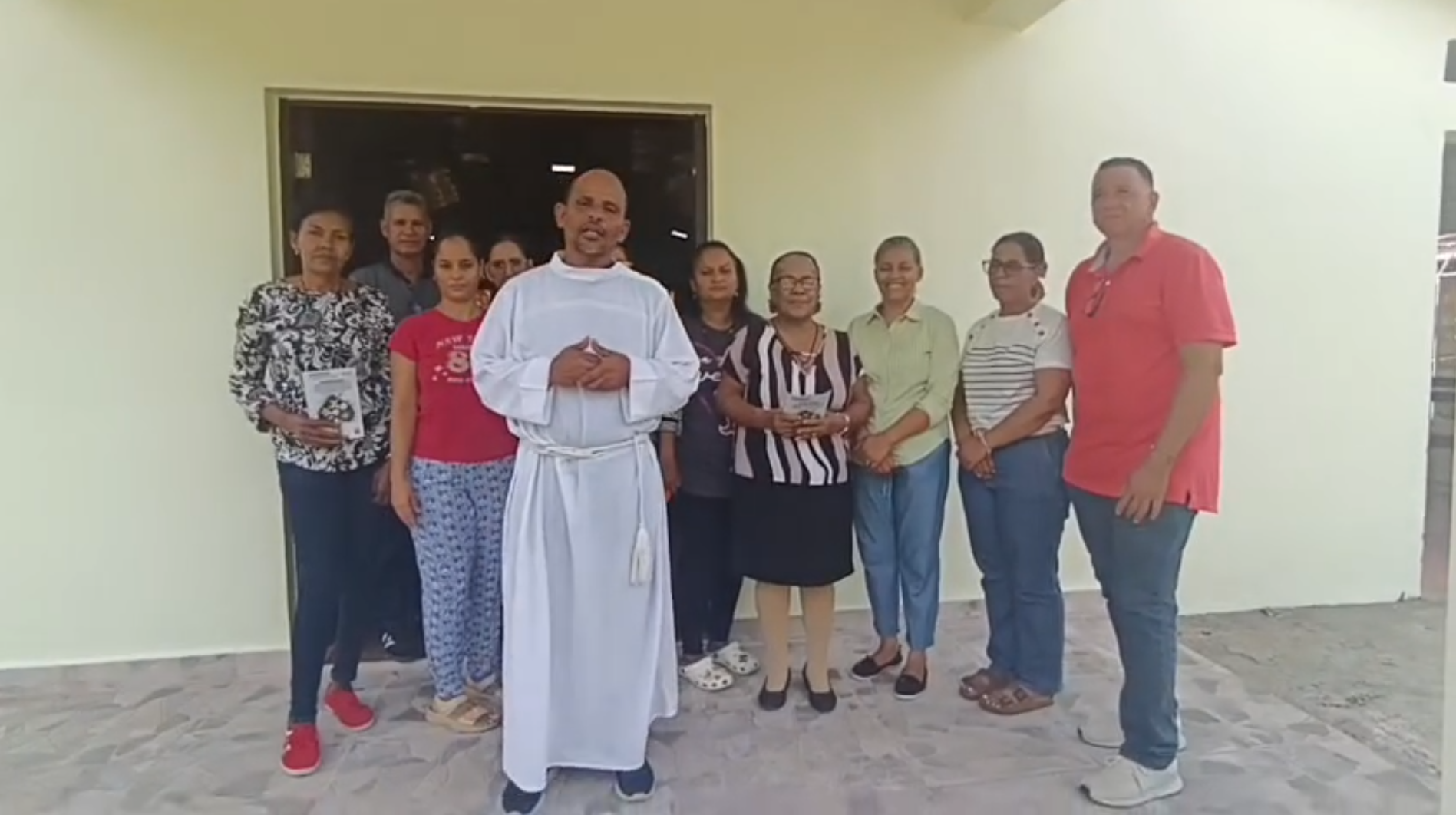18 de septiembre- Remodelación de la fachada de la Capilla San Juan Bosco.